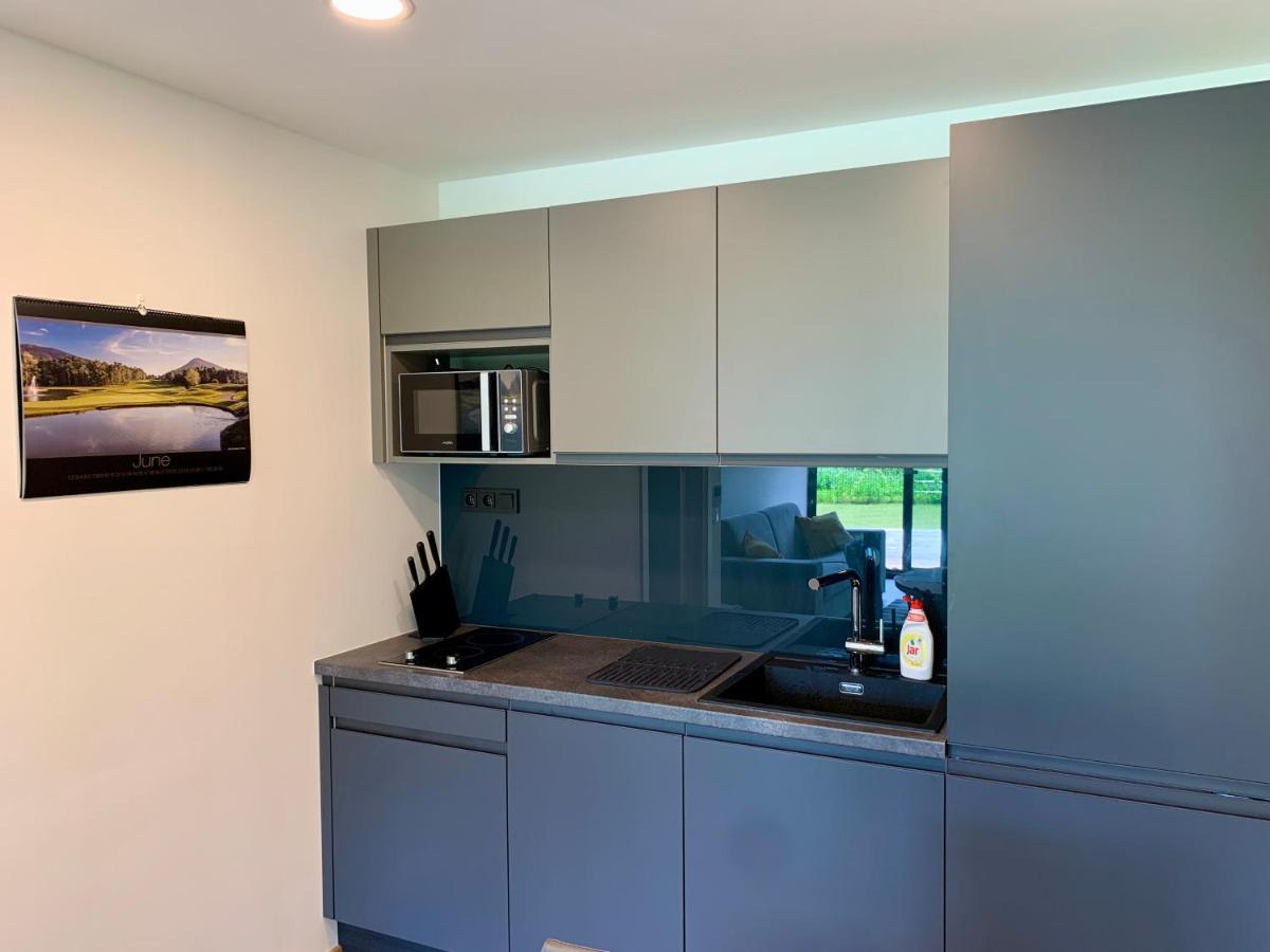 Teehouse Golf Apartment Čeladná Exteriér fotografie